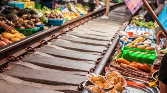 メークロン線路市場